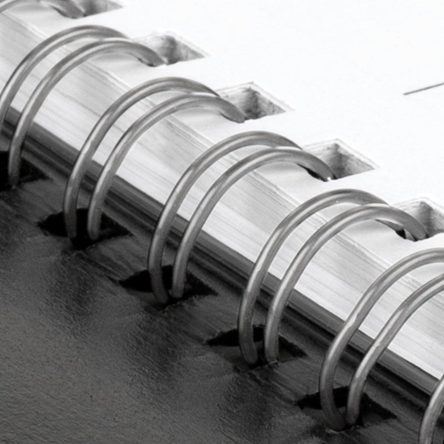 AT-A-GLANCE 2026 Planner, Weekly, 7" x 8-3/4", Medium, Column-Style, DayMinder, Black (G5900026)