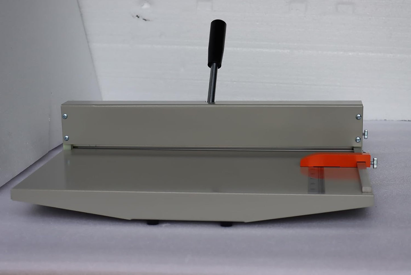 18In Scoring Paper Creasing Machine 460mm Paper Folding Creaser Manual Creasing Machine with 2 Magnetic Block for A3 Paper Card, Copy Paper, Files, Photos