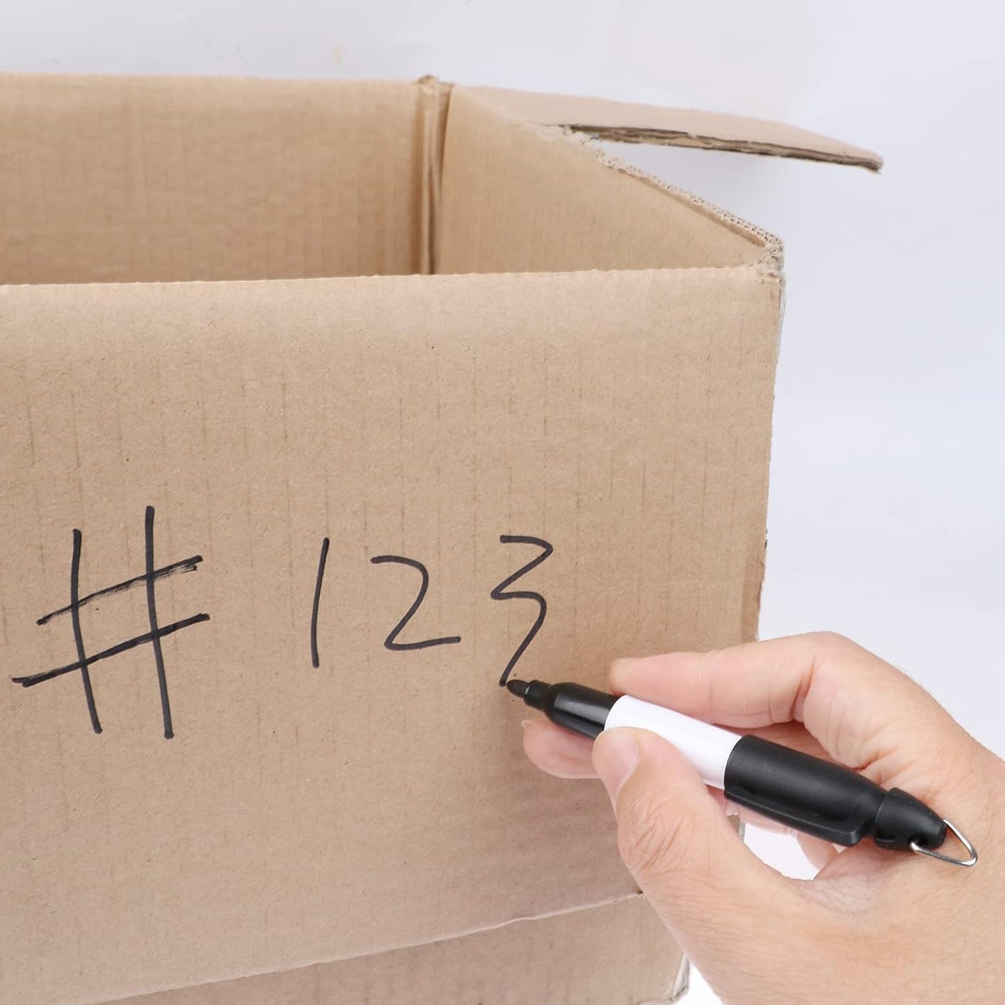 150 Pcs Mini Permanent Markers with Cap Clips Golf Ball Marker Pen Dry Erase Markers with Triangle Hook Golf Keychain Clips for Badge Black Ink Pens for Office School Outdoor Activities,Fine Point