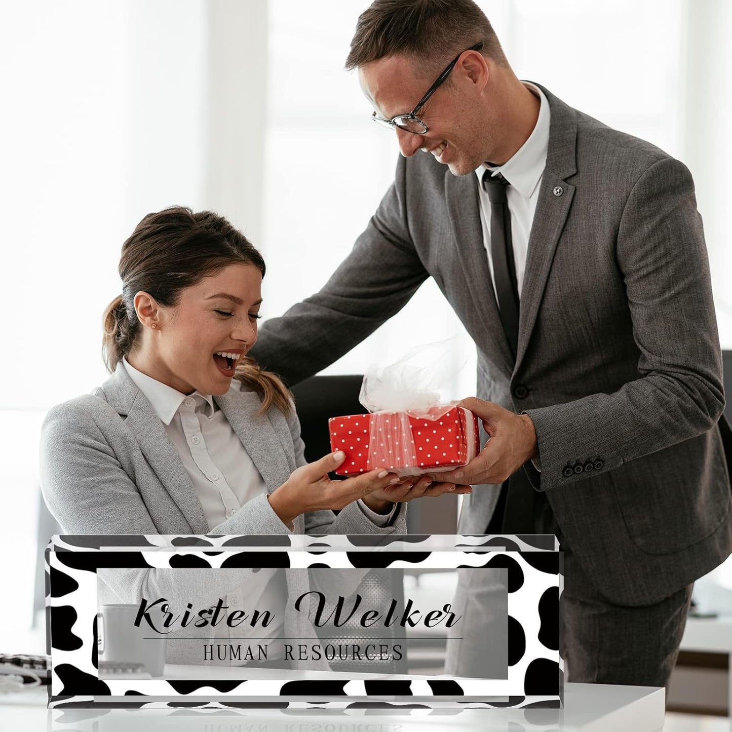 Gowelly Office Desk Name Plate Personalized |Custom Name Plates for Desk| Custom Employee Appreciation Gifts | Office Gifts for Women, Boss, Employee, Teacher, Social Worker-4