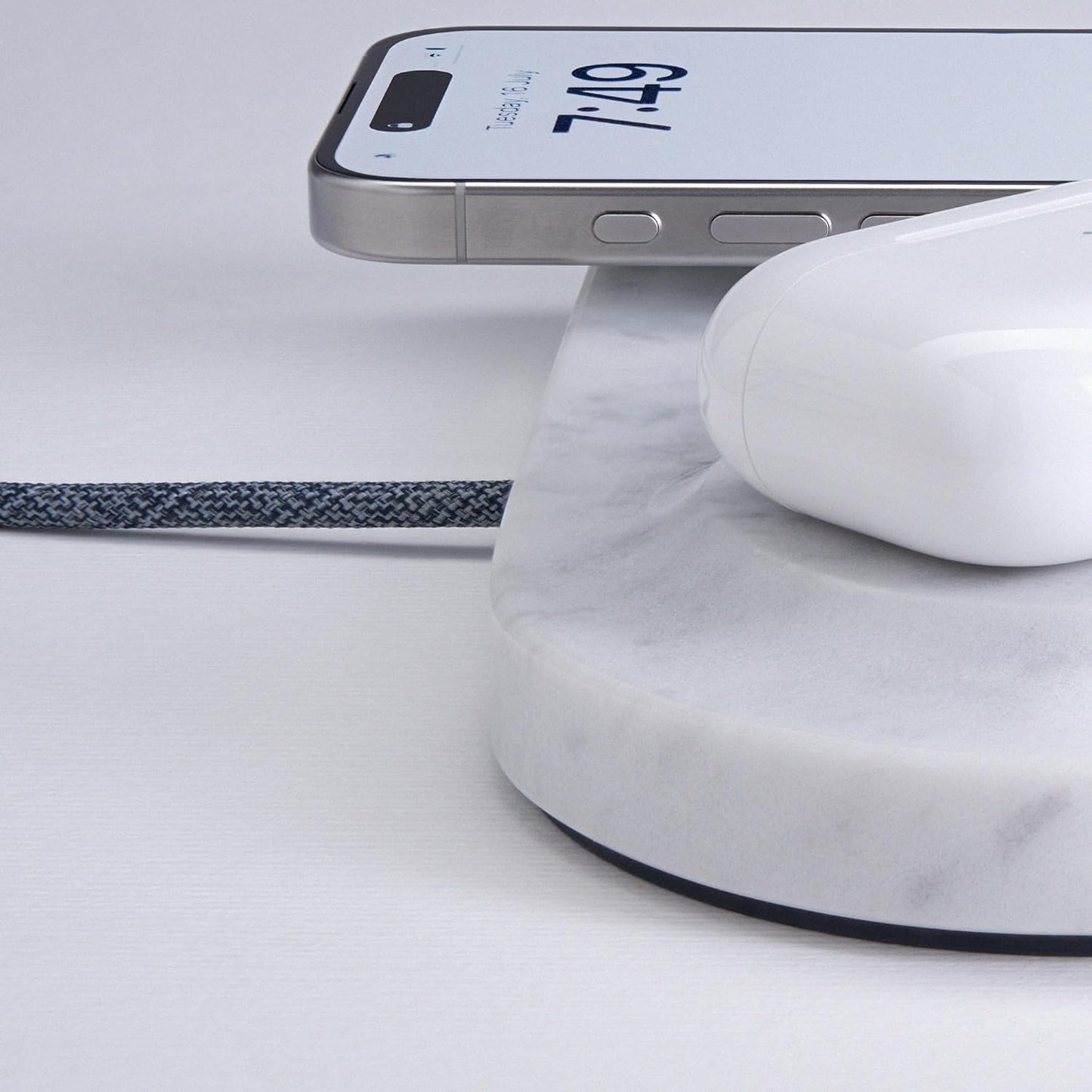 Einova Dual Classic Stone – Dual Wireless Charging Pad in Genuine Marble, Designed in Italy, Integrated 6 ft USB-C Cable, Smartphones, Wireless Earbuds, Smartwatches – White Carrara Marble