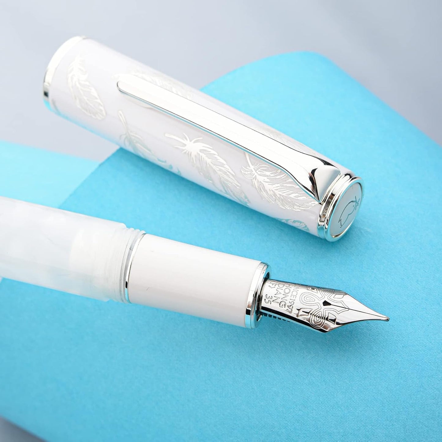 Hongdian N8 White Acrylic Resin Fountain Pen, Iridium Fine Nib Silver Plated Feather Carving Cap Smooth Writing Pen with Converter and Metal Pen Box Set