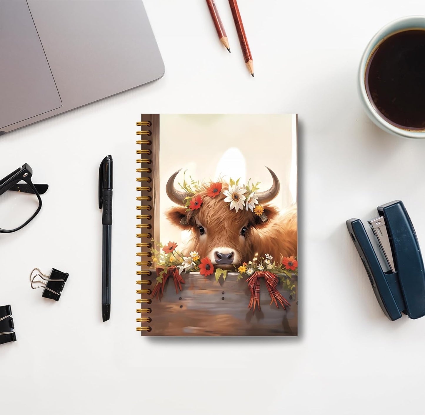 Floral Highland Cow Notebook - Western Cow Notebook, Highland Cow Office Supplies, Highland Cow Gifts, Cow Lover Gifts, Cute Cow Stuff, Farmhouse Highland Cow Spiral Notebook 5.5x8.3