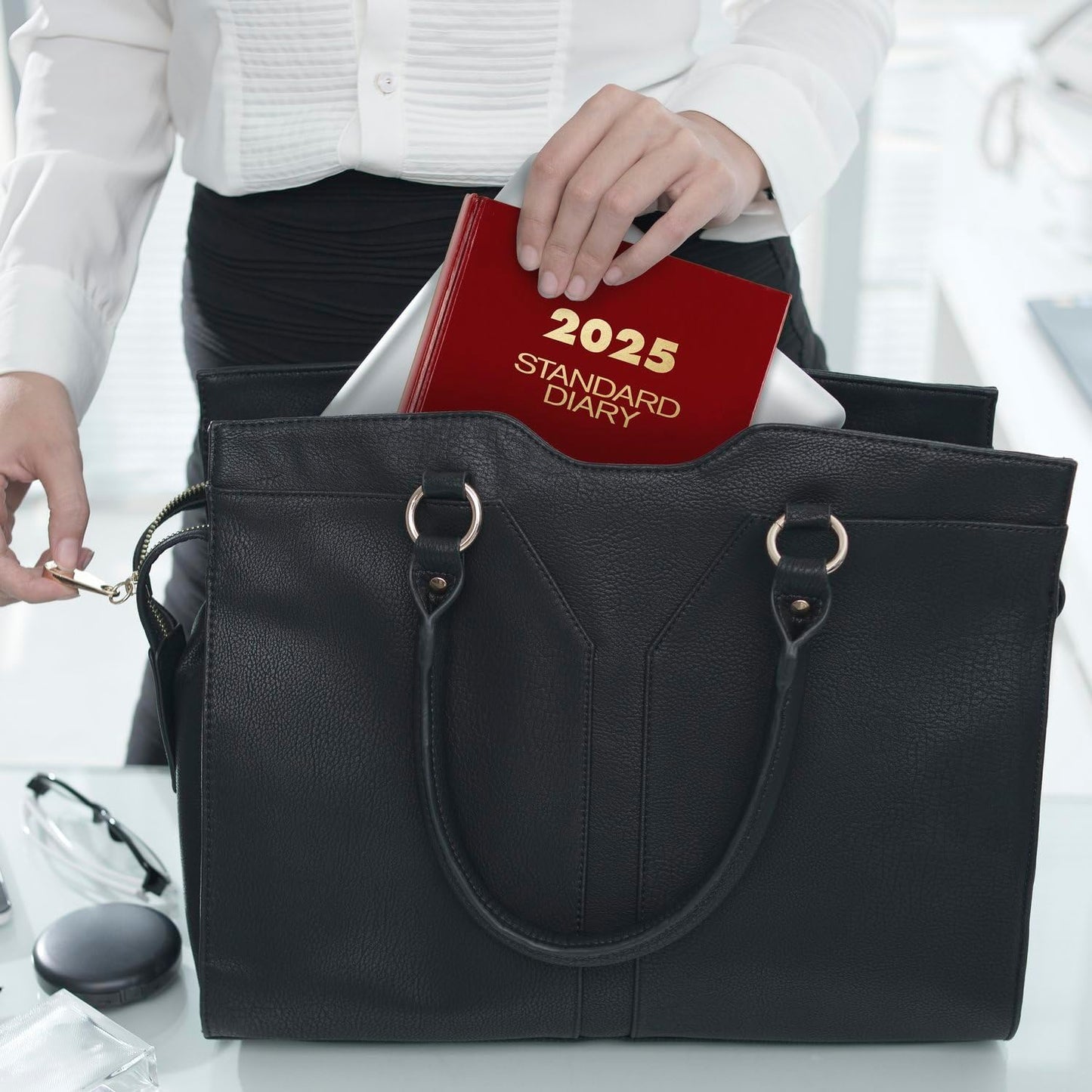 AT-A-GLANCE 2025 Diary, Standard Diary, Daily, 5-3/4" x 8-1/4", Small, 12-Month, Hardcover, Red (SD3891325)