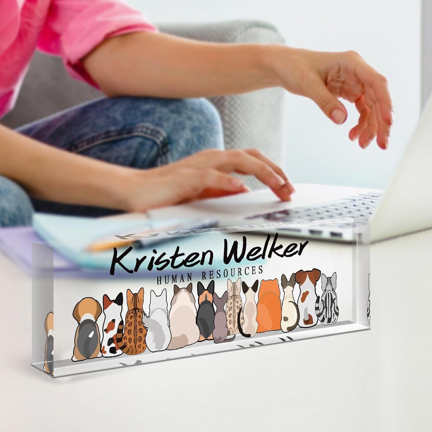 Gowellly Office Desk Name Plate Personalized - Custom Acrylic Name Plates for Desk - Employee Appreciation Gifts - Office Gifts for Teacher,Boss,Nurse,Lawyer,Women Office (pet Back View)