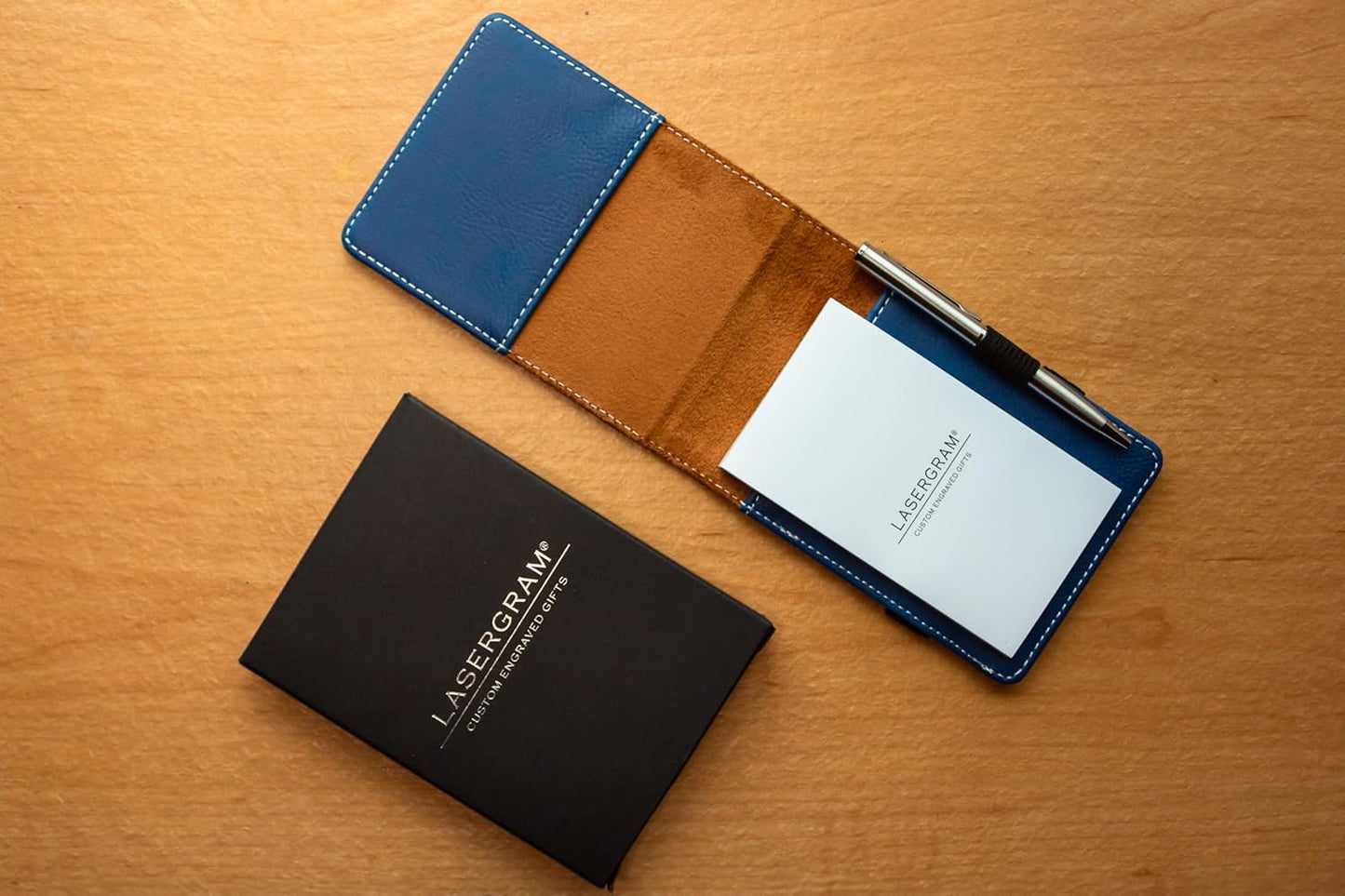 LaserGram Mini Padfolio with Notepad and Pen, Flag of The United States, Personalized Engraving Included (Dark Blue)