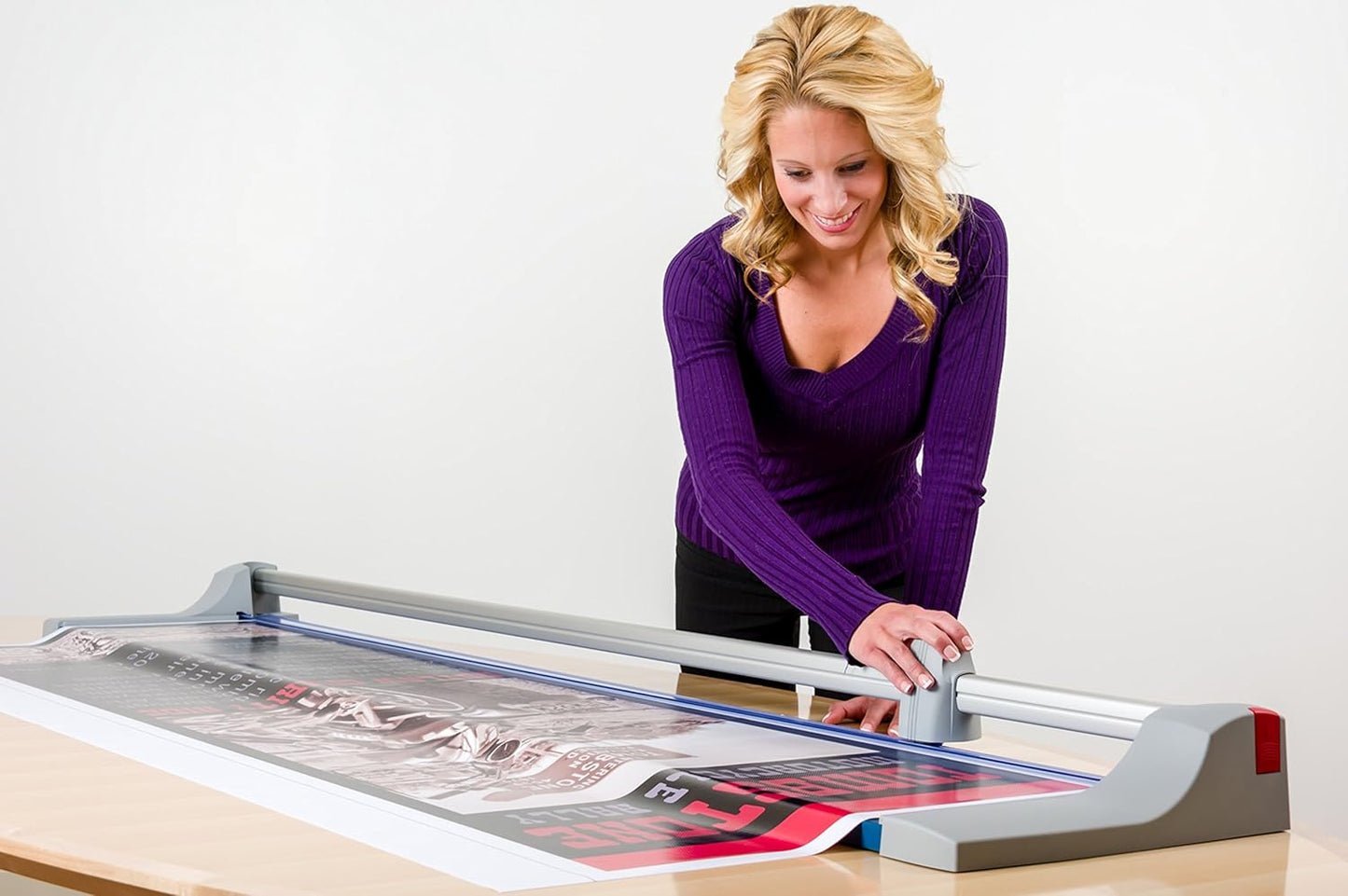 Dahle Large Format Premium Rolling Trimmer, 72" Cut Length, 12 Sheets Capacity, Cut Mat Board, Self-sharpening Blade Cuts in Both Directions, Ground Steel Blade, Automatic Clamp Holds (472)