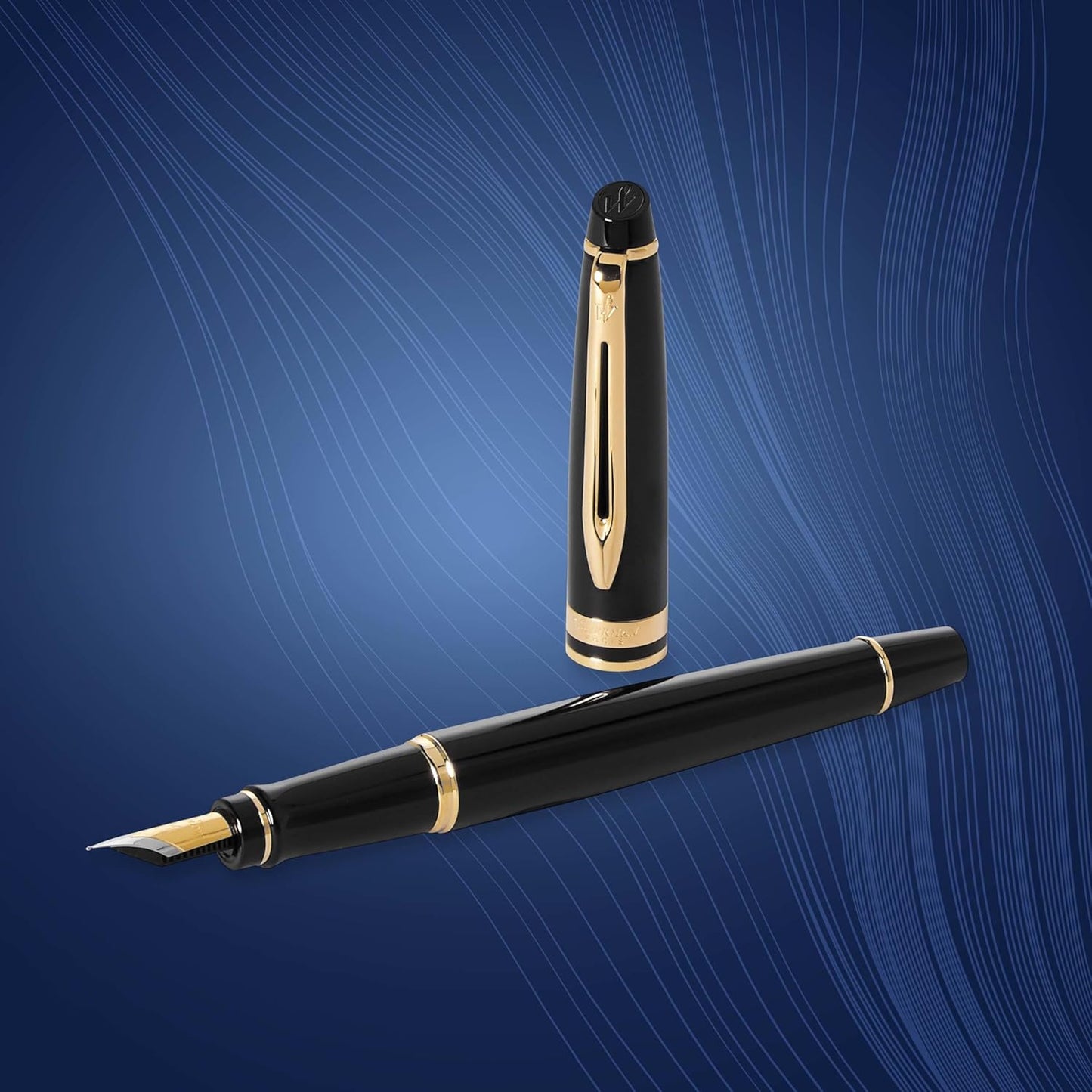 Waterman Expert Fountain Pen, Gloss Black with 23k Gold Trim, Medium Nib, Luxury Pen in Gift Box, Fountain Pen for Writing