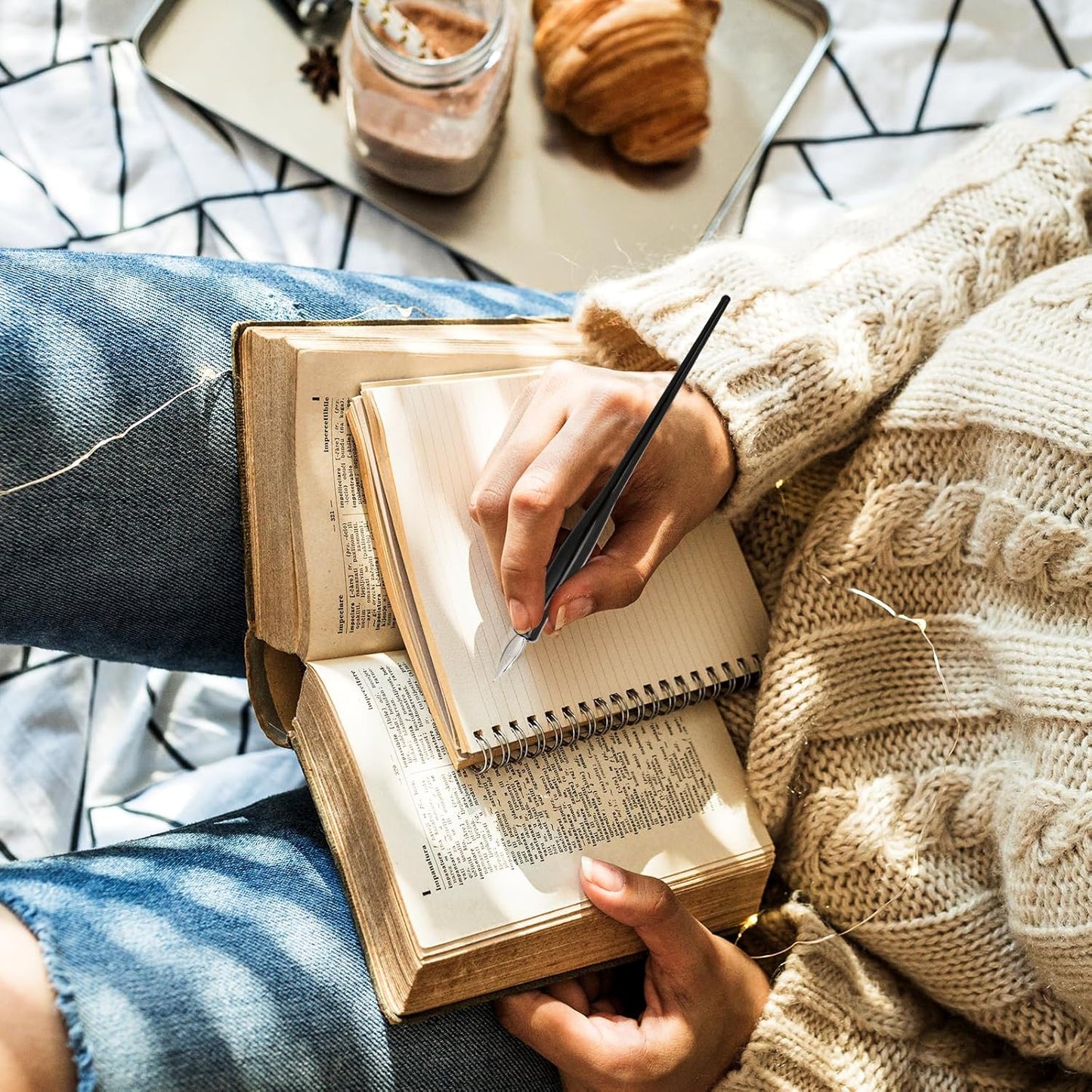 10PCS Oblique Calligraphy Dip Pen Set - 2-in-1 Drawing Pen Holder with 8 Pieces Stainless Steel Pen Replacement Nibs for Writing, Painting, Signing, Sketch